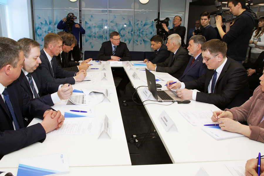 Ректор ОмГТУ рассказал о роли опорного университета в развитии цифровой экономики Ректор ОмГТУ рассказал о роли опорного университета в развитии цифровой экономики