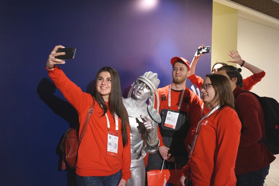 Студенты ОмГТУ вошли в финал чемпионата «Молодые профессионалы» Студенты ОмГТУ вошли в финал чемпионата «Молодые профессионалы»