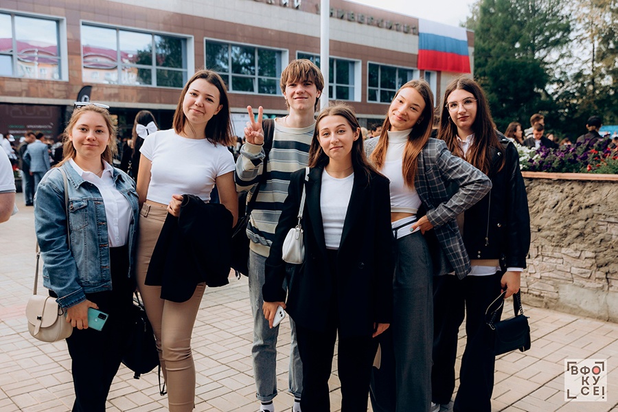 Новый учебный год в ОмГТУ начался со студенческого фестиваля Новый учебный год в ОмГТУ начался со студенческого фестиваля