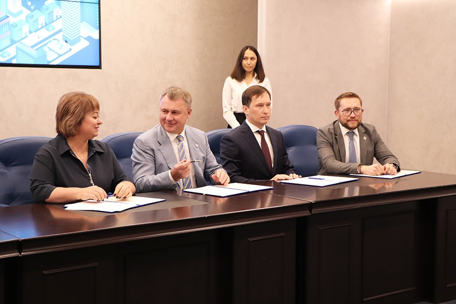 К проекту «Цифровая кафедра» ОмГТУ подключились другие омские вузы К проекту «Цифровая кафедра» ОмГТУ подключились другие омские вузы