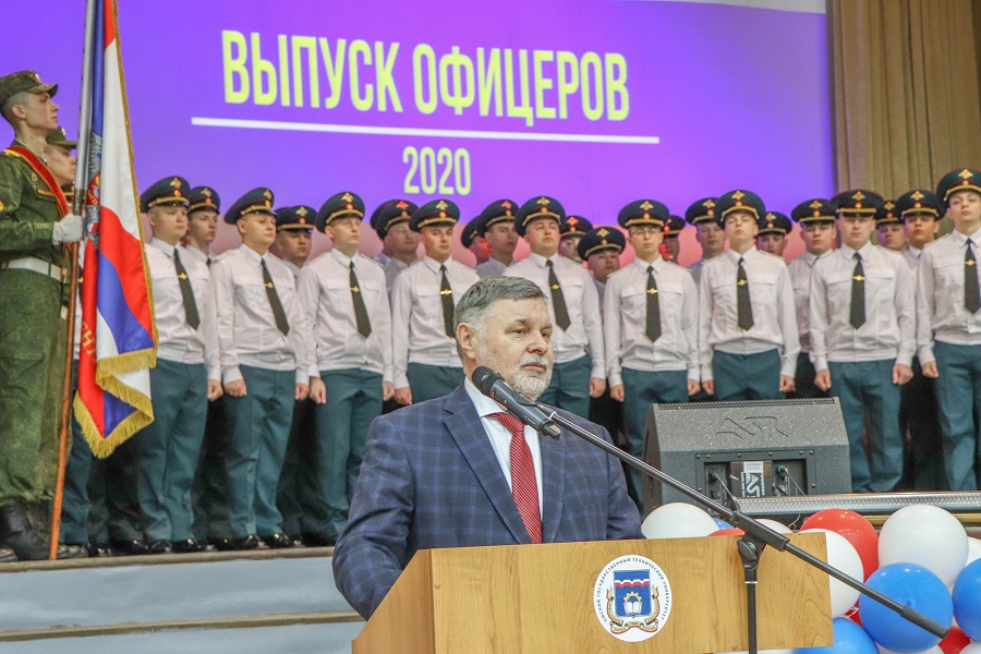 Выпуск молодых офицеров военного учебного центра ОмГТУ Выпуск молодых офицеров военного учебного центра ОмГТУ