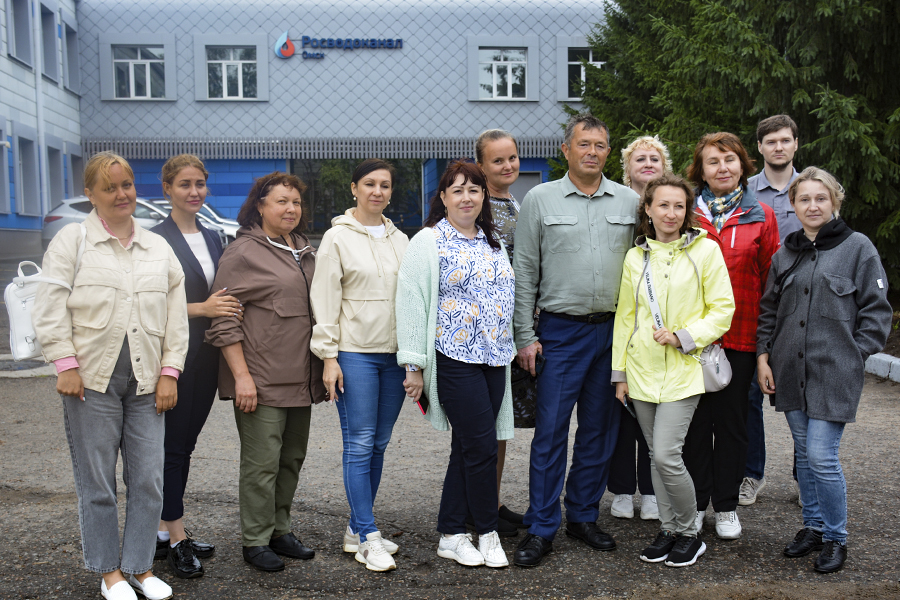 Преподаватели политеха побывали на экскурсии от АО «ОмскВодоканал» Преподаватели политеха побывали на экскурсии от АО «ОмскВодоканал»