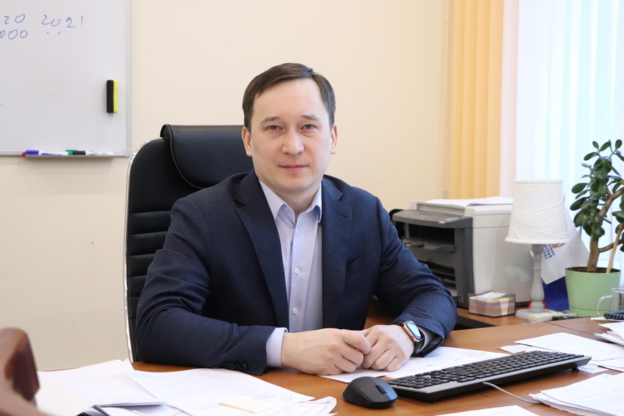 Поздравление с Днем российской науки от проректора по научной и инновационной деятельности Василия Фефелова Поздравление с Днем российской науки от проректора по научной и инновационной деятельности Василия Фефелова