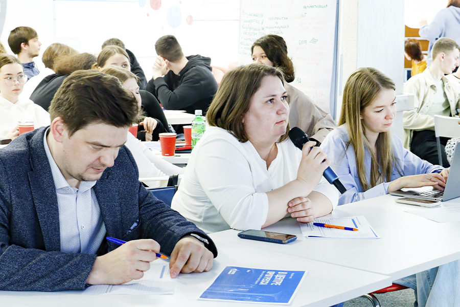 Политехники создали город будущего на форсайт-игре «Газпром нефти» Политехники создали город будущего на форсайт-игре «Газпром нефти»