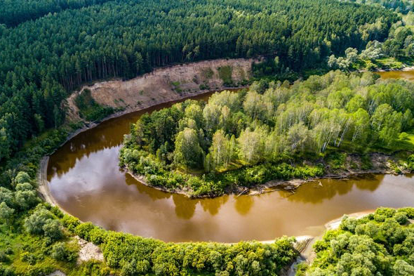 Школьники и студенты продемонстрировали туристский потенциал Омской области в проекте ОмГТУ Школьники и студенты продемонстрировали туристский потенциал Омской области в проекте ОмГТУ