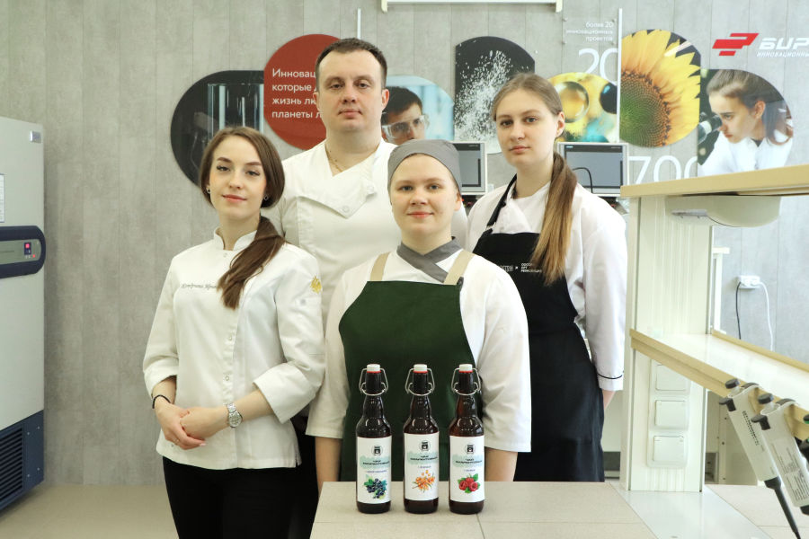 В политехе разрабатывают технологию бутилированного чая на основе амаранта В политехе разрабатывают технологию бутилированного чая на основе амаранта