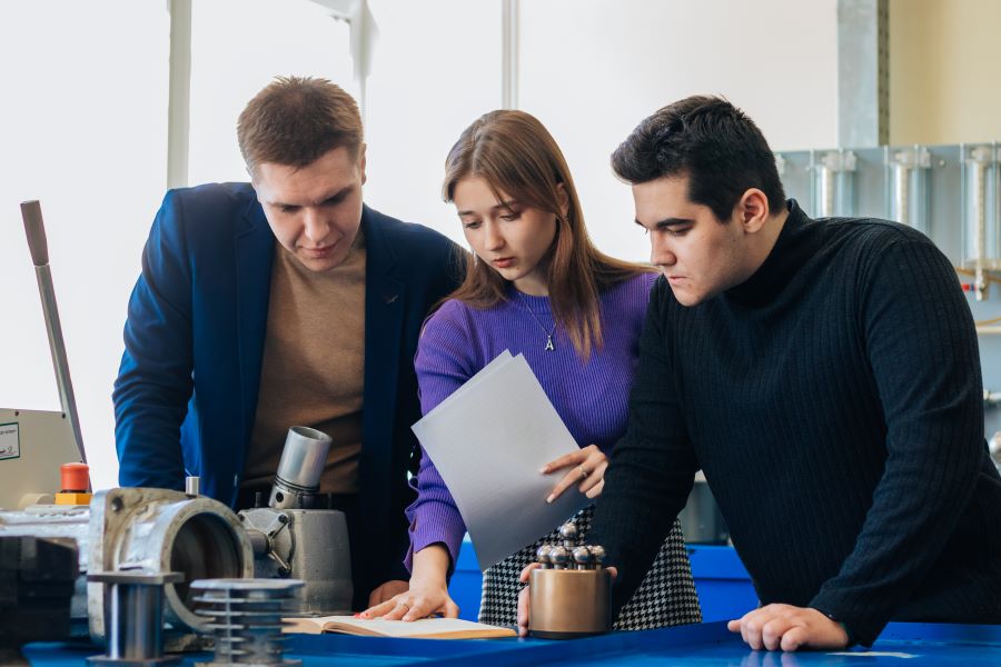 Гарантированное трудоустройство и карьерные перспективы: целевое обучение в Омском политехе Гарантированное трудоустройство и карьерные перспективы: целевое обучение в Омском политехе