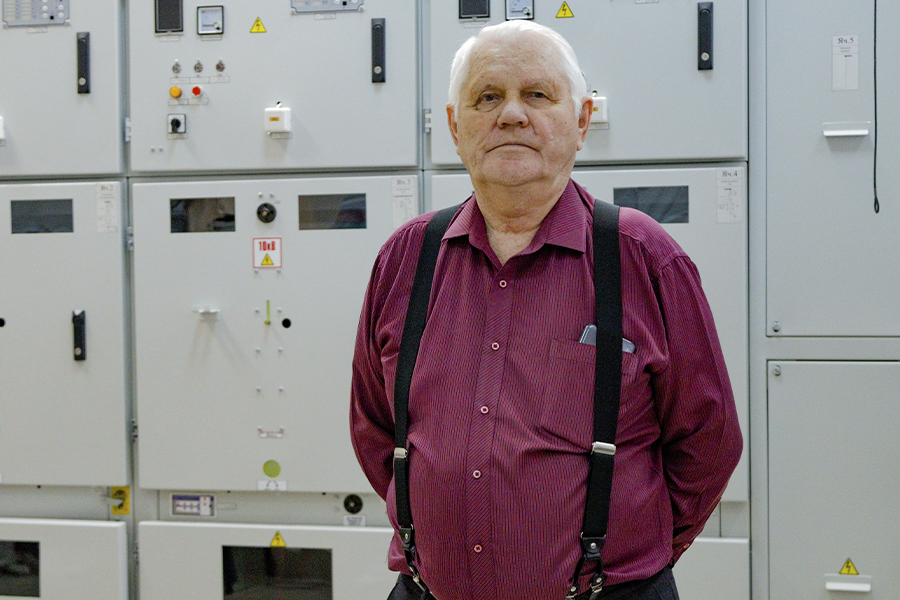 #лицаОмГТУ: о доценте кафедры «Электроснабжение промышленных предприятий» Владимире Ощепкове #лицаОмГТУ: о доценте кафедры «Электроснабжение промышленных предприятий» Владимире Ощепкове