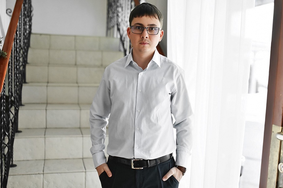 Ученый из ОмГТУ разработал компрессор нового поколения с автономной системой жидкостного охлаждения Ученый из ОмГТУ разработал компрессор нового поколения с автономной системой жидкостного охлаждения