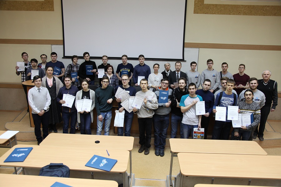 Студенты ОмГТУ заняли призовые места на Всероссийской олимпиаде по программированию Студенты ОмГТУ заняли призовые места на Всероссийской олимпиаде по программированию