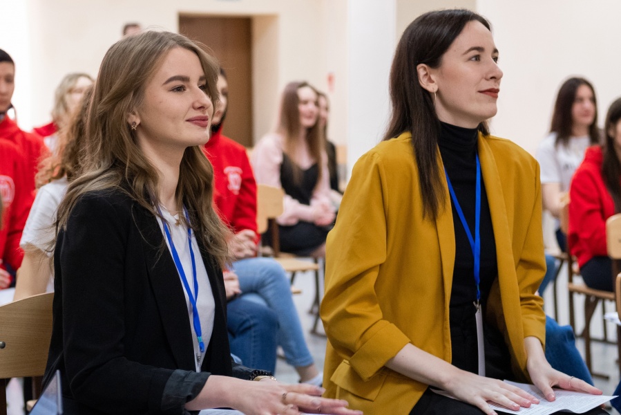 Студентка ОмГТУ признана студенческим лидером Омской области Студентка ОмГТУ признана студенческим лидером Омской области