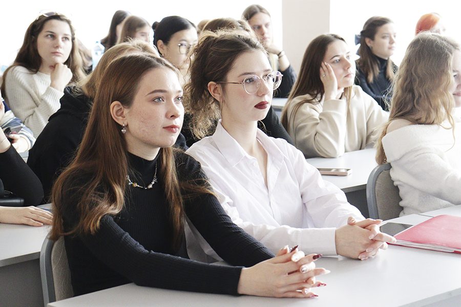 ОмГТУ и предприятия города обсудили направления развития легкой промышленности ОмГТУ и предприятия города обсудили направления развития легкой промышленности