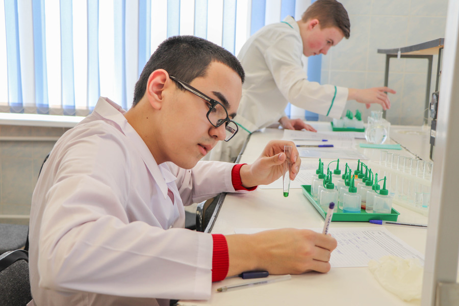 В ОмГТУ выявили лучших школьников Всероссийской олимпиады В ОмГТУ выявили лучших школьников Всероссийской олимпиады