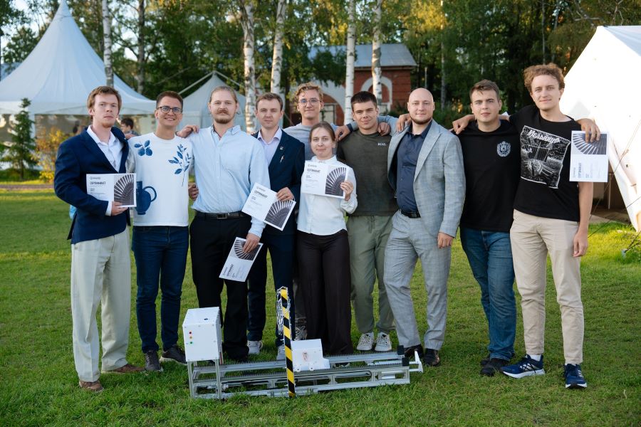 Команда политехника стала победителем кейс-чемпионата студенческих конструкторских бюро Команда политехника стала победителем кейс-чемпионата студенческих конструкторских бюро