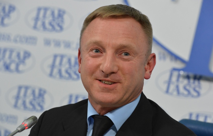 Студенты ОмГТУ поздравляют Дмитрия Ливанова с днем рождения! Студенты ОмГТУ поздравляют Дмитрия Ливанова с днем рождения!