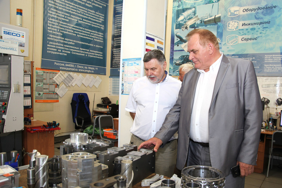 Проектами опорного вуза заинтересовалось Министерство науки и высшего образования РФ Проектами опорного вуза заинтересовалось Министерство науки и высшего образования РФ