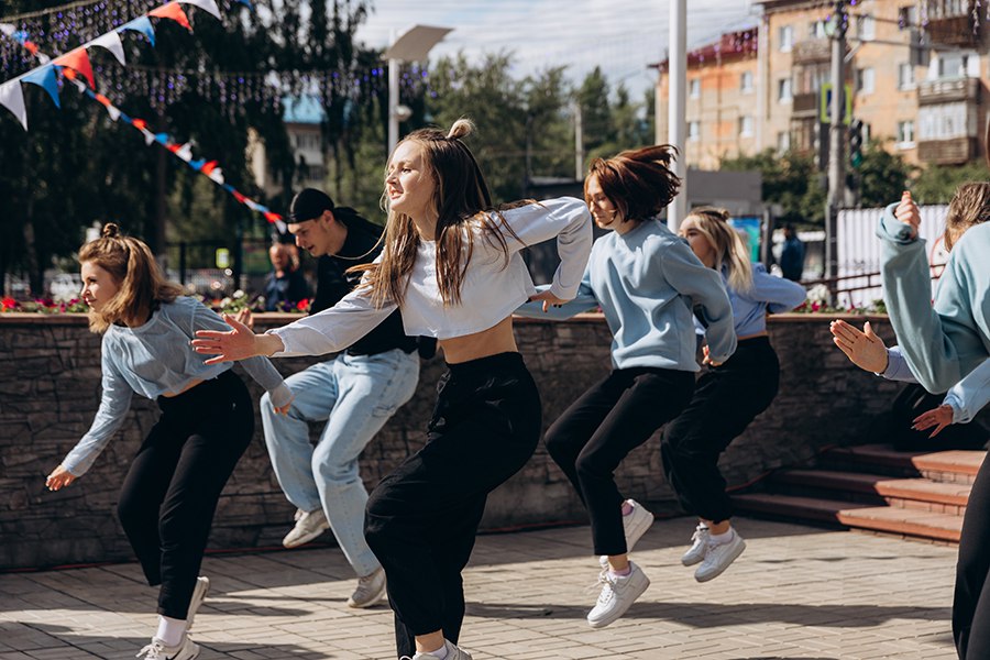 Фестиваль, открывающий новые горизонты: ОмГТУ провел «Универфест» Фестиваль, открывающий новые горизонты: ОмГТУ провел «Универфест»