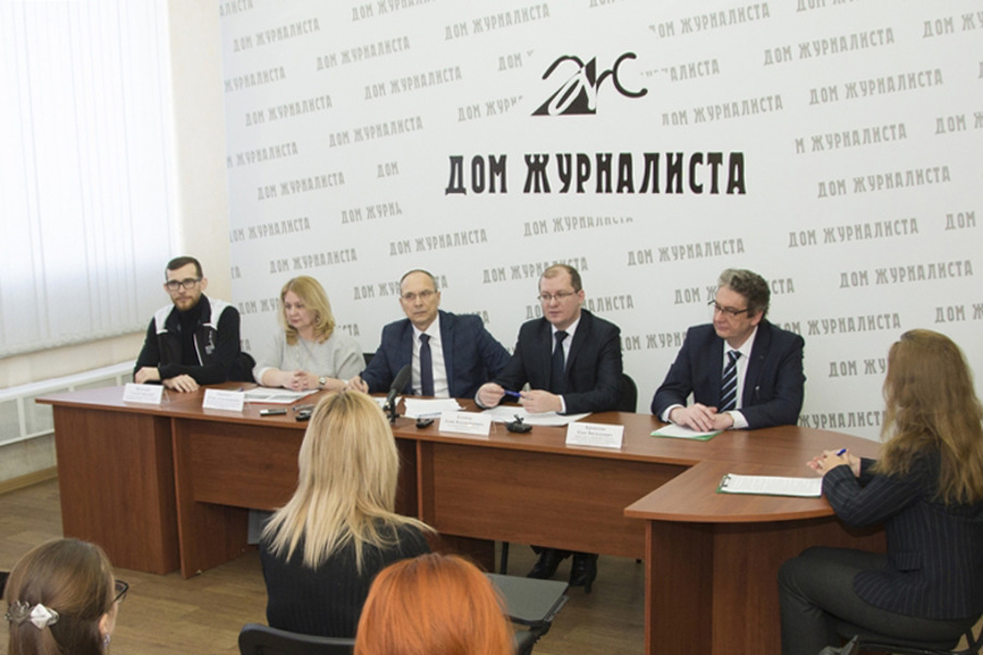 IV Международный ИТ-форум. Измени будущее своего города уже сегодня. IV Международный ИТ-форум. Измени будущее своего города уже сегодня.