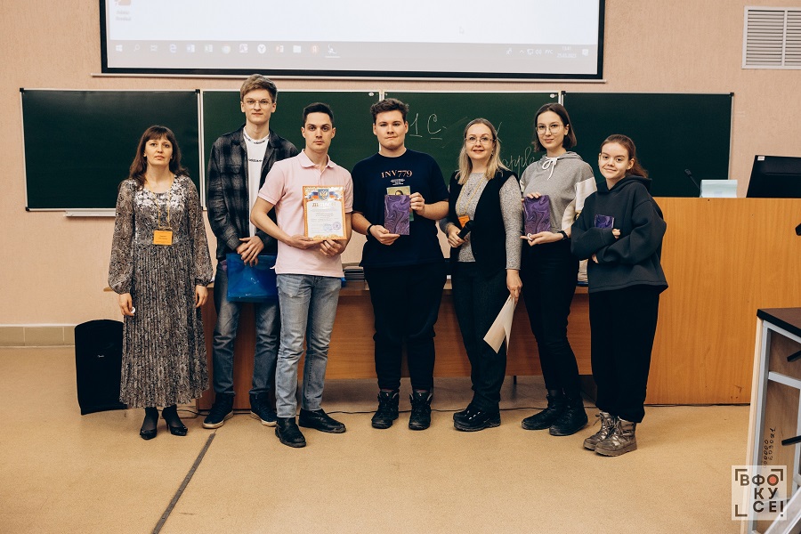 Студенты вузов Омска проверили свои знания английского и немецкого языков на базе ОмГТУ Студенты вузов Омска проверили свои знания английского и немецкого языков на базе ОмГТУ