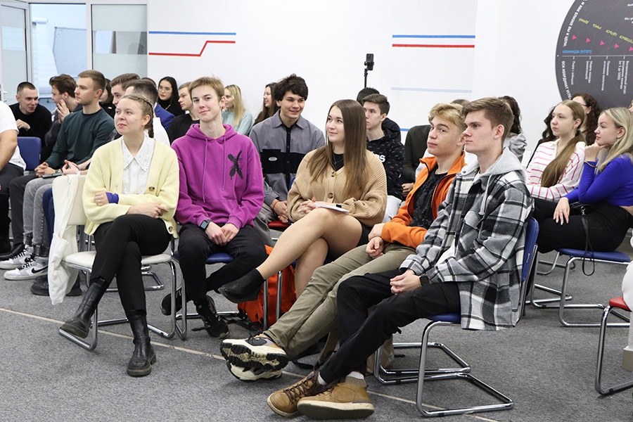 Студенты технического университета приняли участие в инвестиционной викторине Студенты технического университета приняли участие в инвестиционной викторине