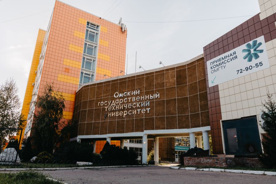 Студенты ОмГТУ – лауреаты премии Губернатора Омской области Студенты ОмГТУ – лауреаты премии Губернатора Омской области