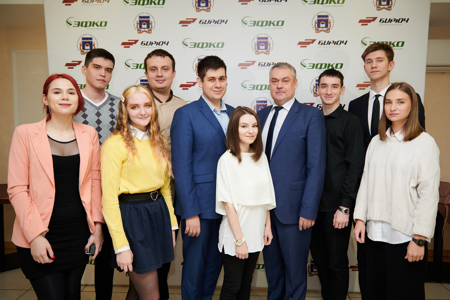 «Твои идеи меняют мир»: студенты ОмГТУ представили свои идеи развития пищевой промышленности «Твои идеи меняют мир»: студенты ОмГТУ представили свои идеи развития пищевой промышленности