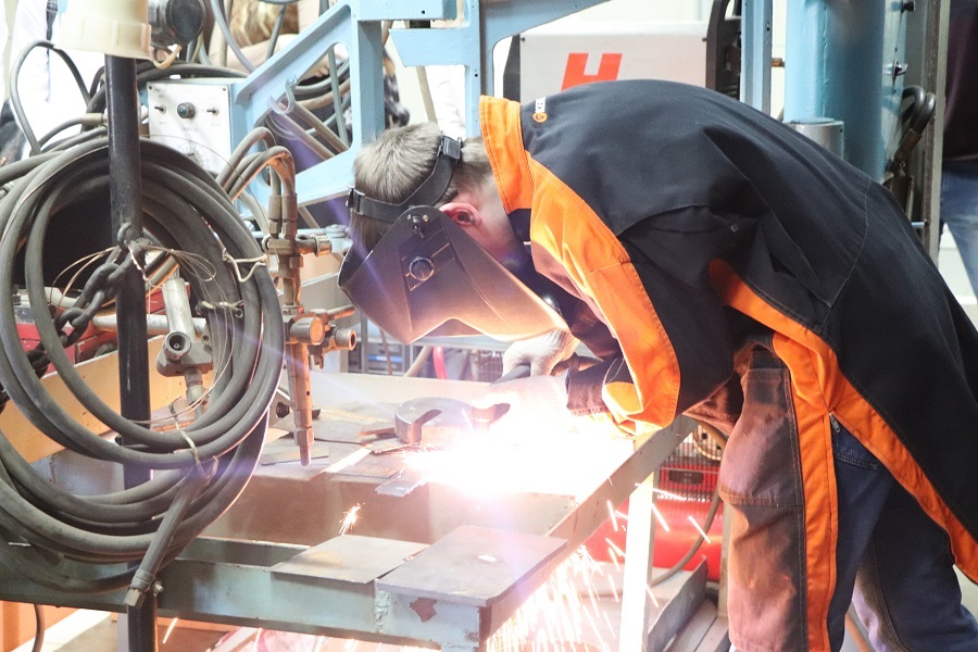 � ������ �������� ����������� ������ ��� ����������