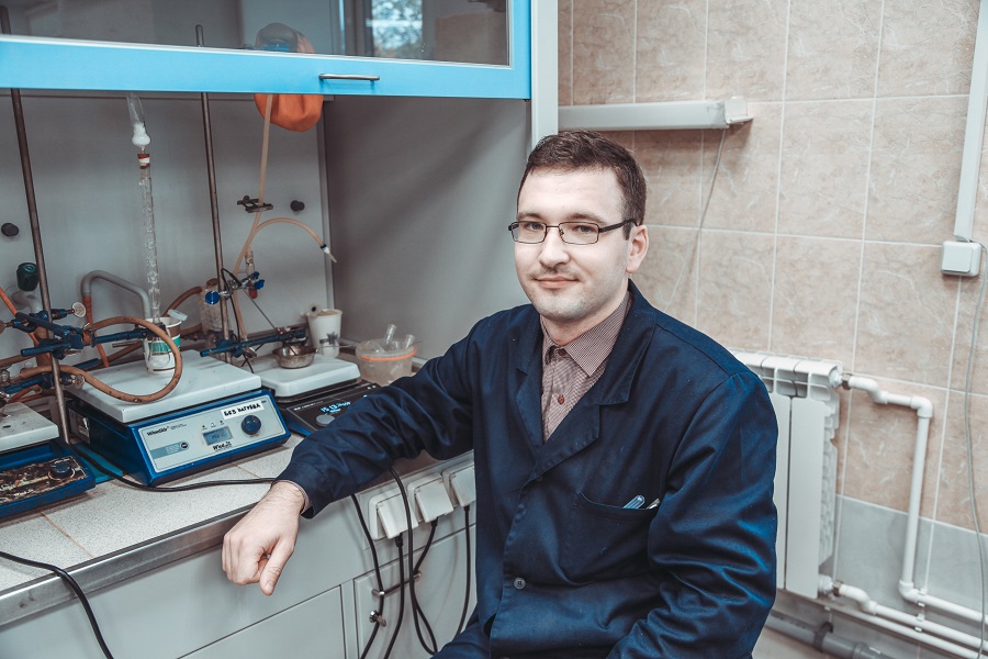 Владислав Шувалов: «Между творчеством и наукой выбрал науку, которая и стала для меня творчеством» Владислав Шувалов: «Между творчеством и наукой выбрал науку, которая и стала для меня творчеством»