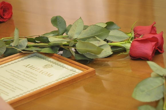 Студенческий профком ОмГТУ стал лауреатом премии Губернатора Омской области Студенческий профком ОмГТУ стал лауреатом премии Губернатора Омской области