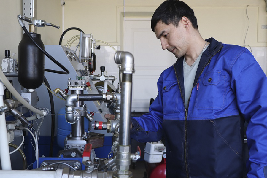 Представитель ОмГТУ вошел в состав Совета молодых ученых при Правительстве Омской области Представитель ОмГТУ вошел в состав Совета молодых ученых при Правительстве Омской области