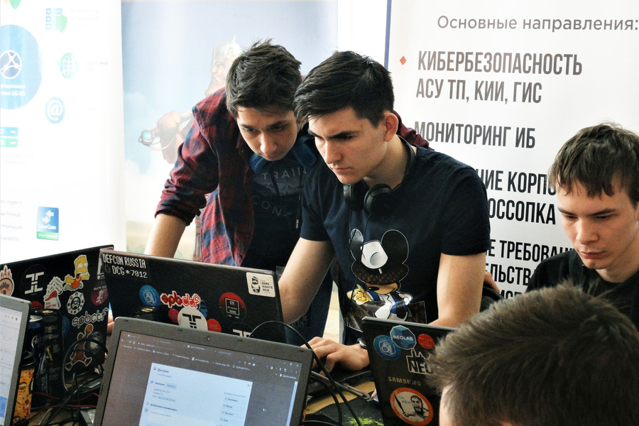 «Хакеры» ОмГТУ заняли второе место на NoCTF 2019 «Хакеры» ОмГТУ заняли второе место на NoCTF 2019