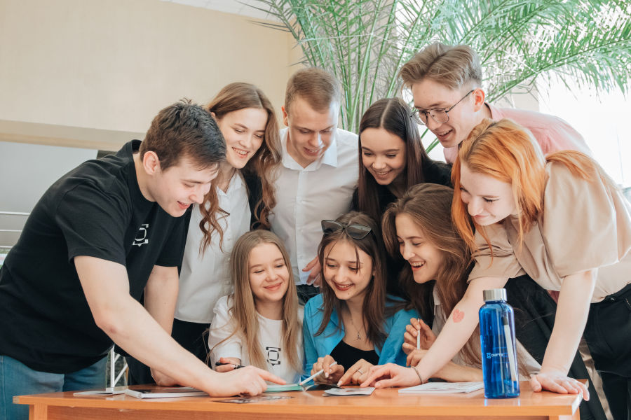 Приглашаем абитуриентов на Ярмарку целевых мест Приглашаем абитуриентов на Ярмарку целевых мест