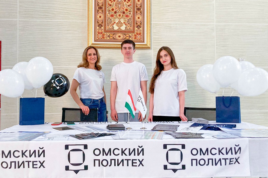 Технический университет презентовал образовательные программы абитуриентам из Таджикистана Технический университет презентовал образовательные программы абитуриентам из Таджикистана