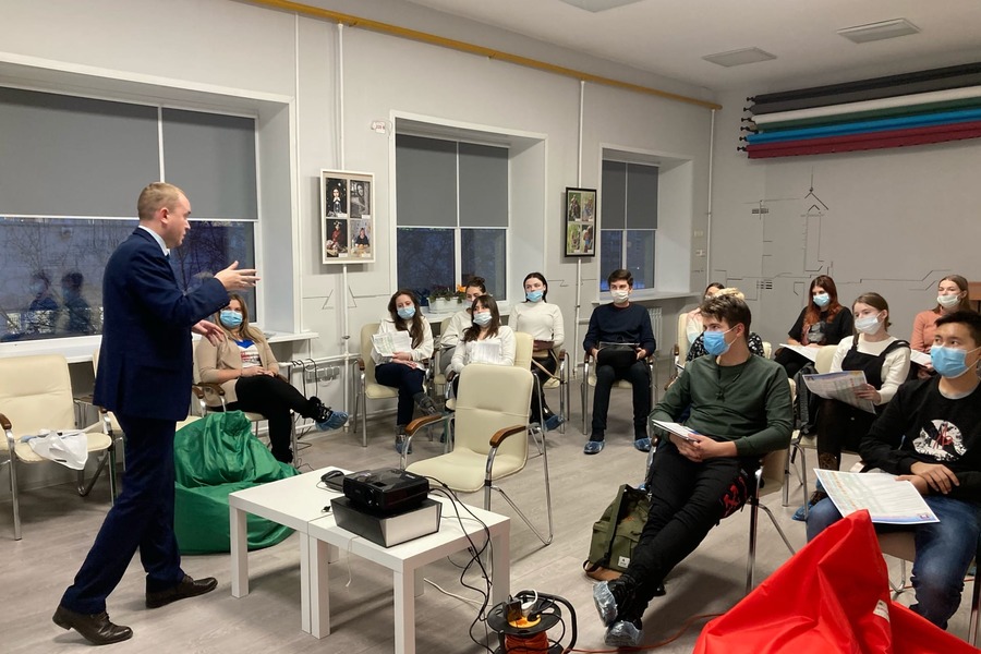 Омский политех помогает обучающимся определиться с выбором профессии Омский политех помогает обучающимся определиться с выбором профессии