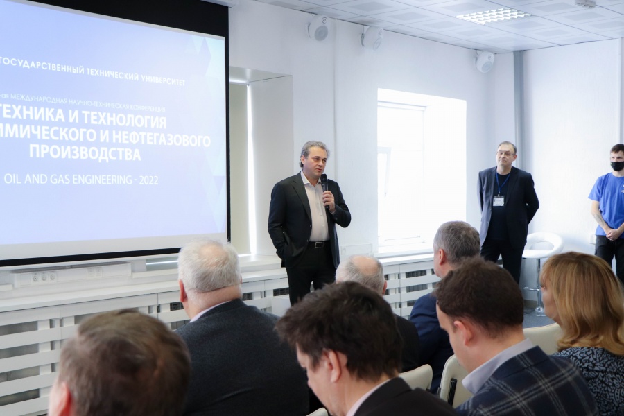 Омский политех решает проблемы развития нефтегазовой и нефтехимической отраслей Омский политех решает проблемы развития нефтегазовой и нефтехимической отраслей