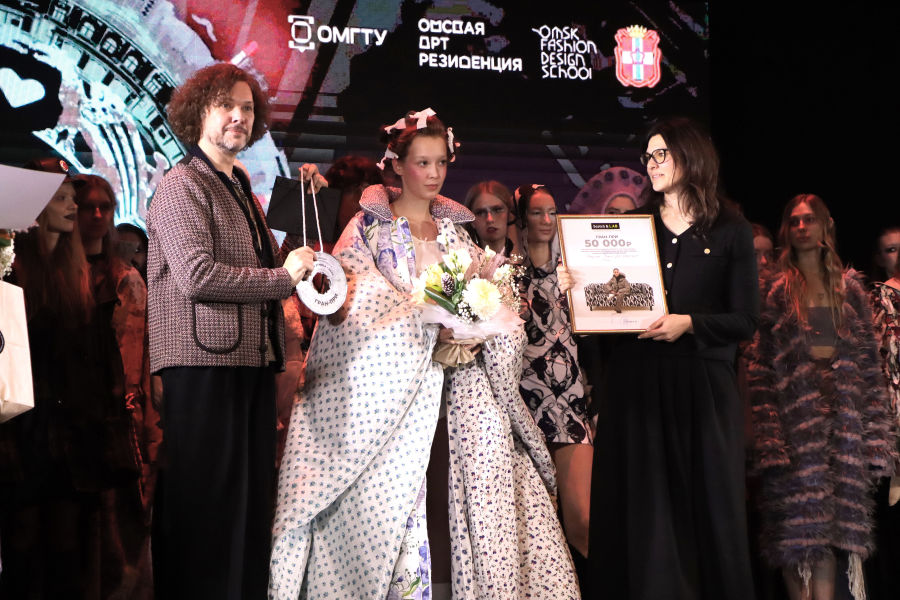 Состоялось главное модное городское событие – фестиваль дизайна и искусств «Сибирская этника – 2024» Состоялось главное модное городское событие – фестиваль дизайна и искусств «Сибирская этника – 2024»