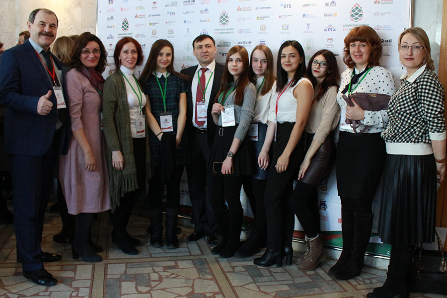 Студенты ОмГТУ представили проекты реновации на «Сибирском саммите PRO НЕДВИЖИМОСТЬ» Студенты ОмГТУ представили проекты реновации на «Сибирском саммите PRO НЕДВИЖИМОСТЬ»