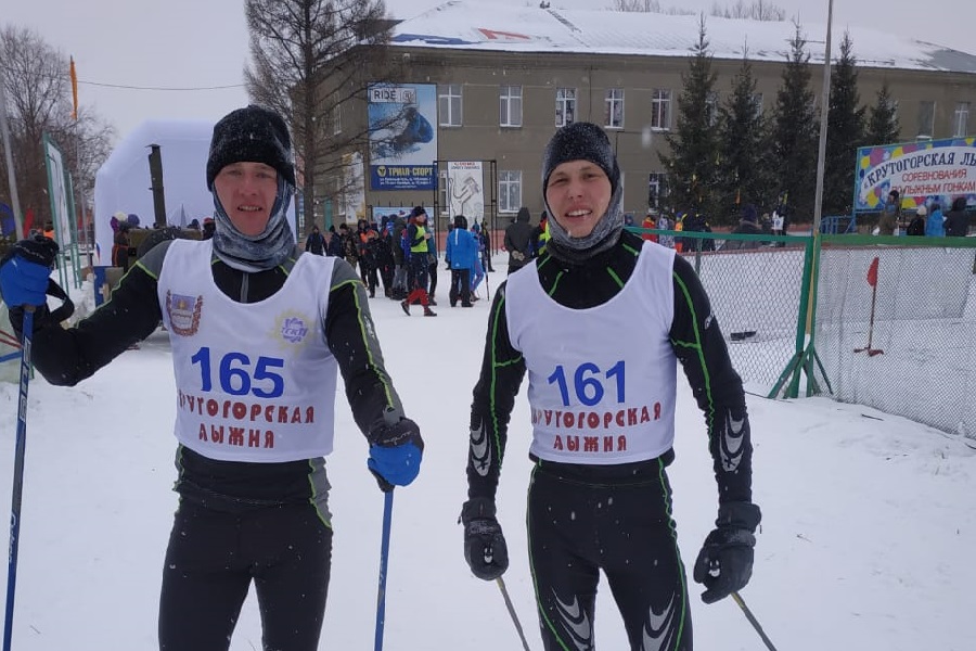 Студенты Омского политеха поборолись в звании лучших в лыжных гонках «Крутогорская лыжня» Студенты Омского политеха поборолись в звании лучших в лыжных гонках «Крутогорская лыжня»