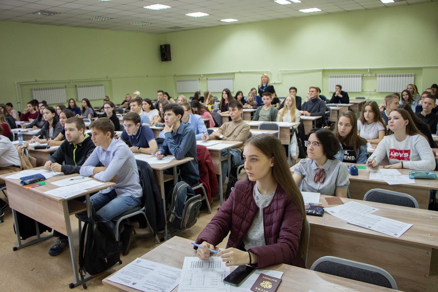 В ОмГТУ проверили экономические знания более 400 молодых омичей В ОмГТУ проверили экономические знания более 400 молодых омичей