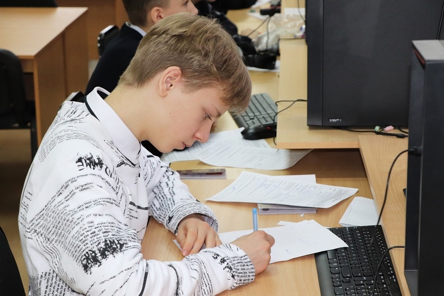 Старшеклассники и студенты колледжей смогут бесплатно обучиться программированию в политехе Старшеклассники и студенты колледжей смогут бесплатно обучиться программированию в политехе