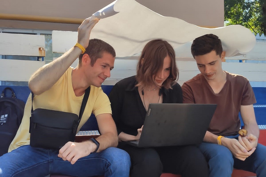 Студенты и выпускники ОмГТУ приняли участие в международном семинаре «IT- идеатон» Студенты и выпускники ОмГТУ приняли участие в международном семинаре «IT- идеатон»