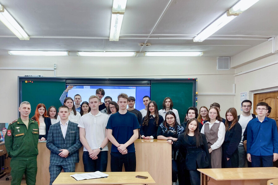 Сотрудники ОмГТУ представили образовательные программы абитуриентам Тюменской области Сотрудники ОмГТУ представили образовательные программы абитуриентам Тюменской области