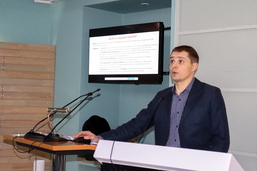 Ученые ОмГТУ совершенствуют технологии создания продуктов питания из растительного сырья Ученые ОмГТУ совершенствуют технологии создания продуктов питания из растительного сырья