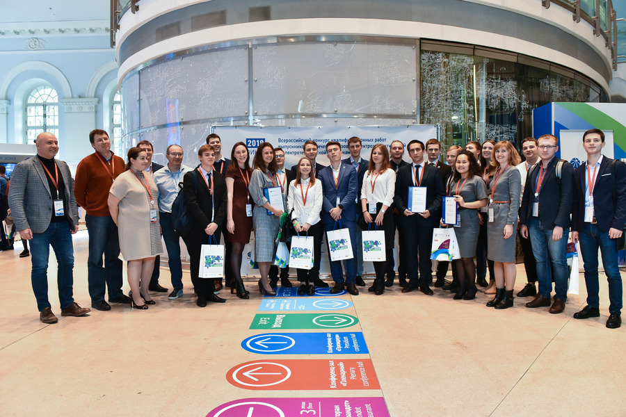 Студент ОмГТУ вошел в тройку лучших во Всероссийском конкурсе выпускных квалификационных работ Студент ОмГТУ вошел в тройку лучших во Всероссийском конкурсе выпускных квалификационных работ