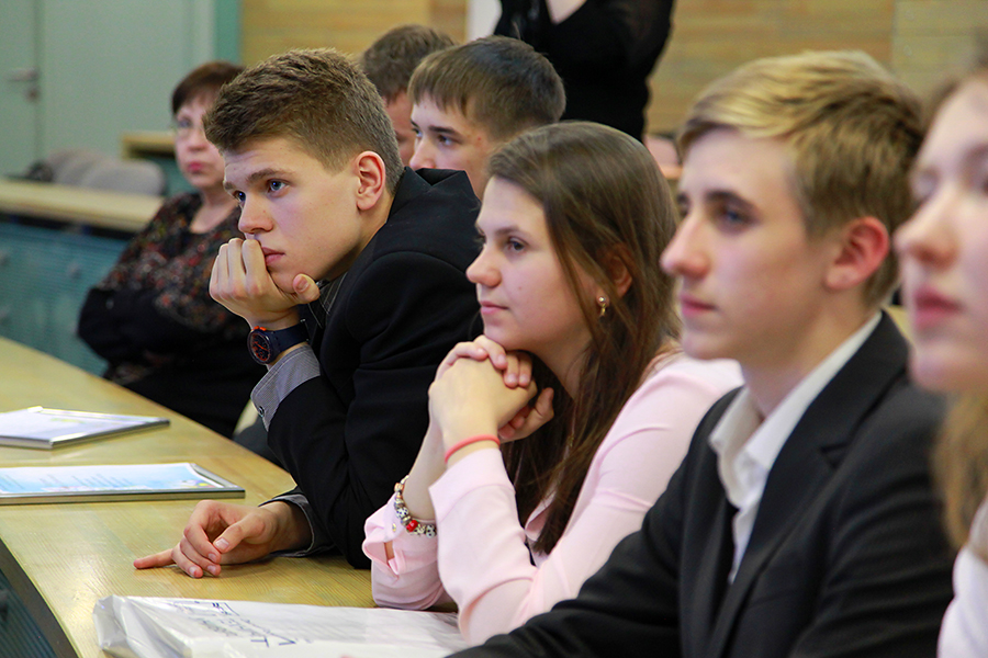 Политех премирует первокурсников с высоким ЕГЭ Политех премирует первокурсников с высоким ЕГЭ