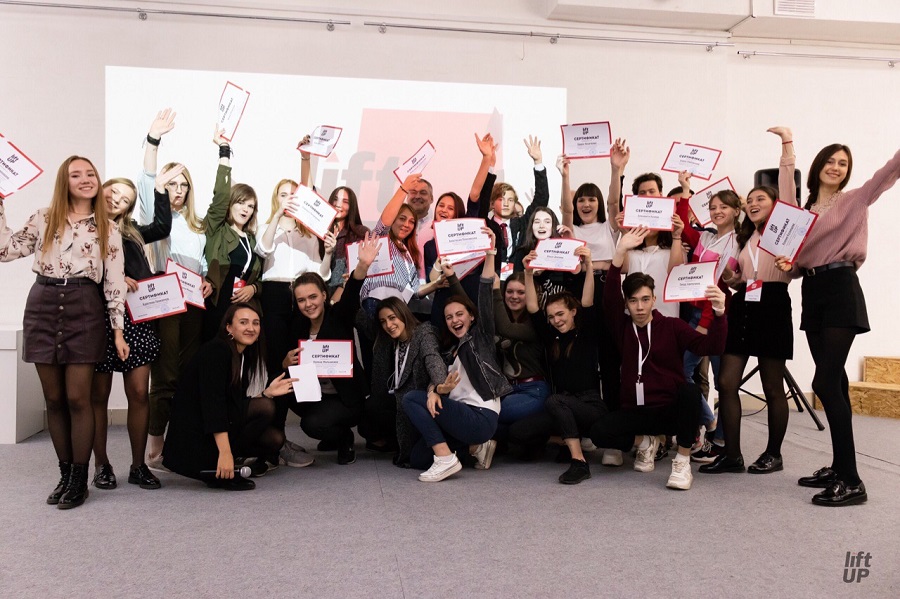 «Лифт UP» - новый уровень коммуникации с омской молодежью «Лифт UP» - новый уровень коммуникации с омской молодежью