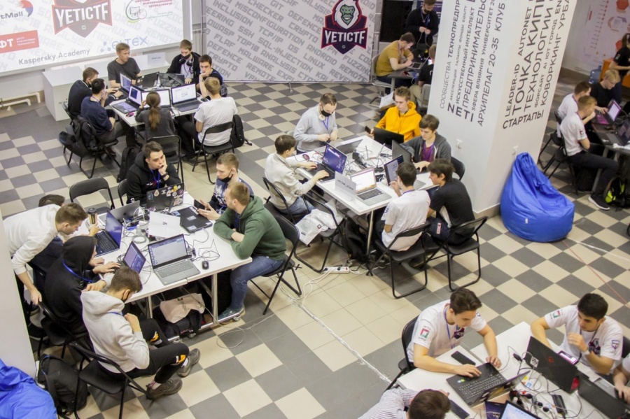 Команда Омского политеха взяла бронзу на соревновании по информационной безопасности YetiCTF Команда Омского политеха взяла бронзу на соревновании по информационной безопасности YetiCTF