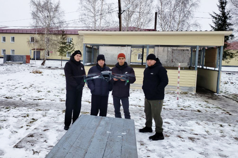 В Омском политехе учат управлять беспилотниками В Омском политехе учат управлять беспилотниками