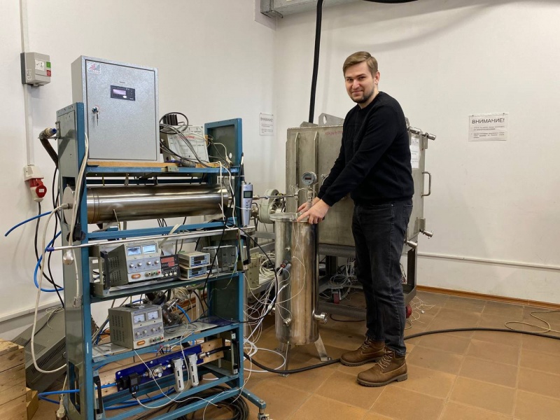 Ученые ОмГТУ решают проблемы экологии космоса Ученые ОмГТУ решают проблемы экологии космоса