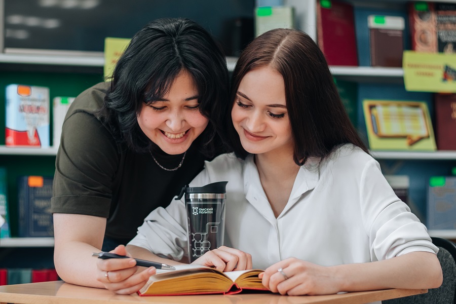 ОмГТУ вошел в список 30-ти лучших вузов России по версии hh.ru ОмГТУ вошел в список 30-ти лучших вузов России по версии hh.ru